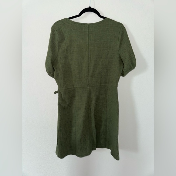 NWOT Madewell Texture and Thread Green Wrap Dress in Large - Picture 6 of 6